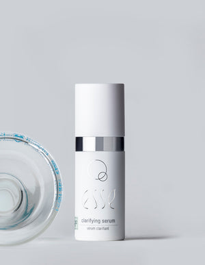 Esse Clarifying Serum (30 ml)
