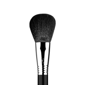 Sigma F30 Large Powder Brush - SAVE 20%*
