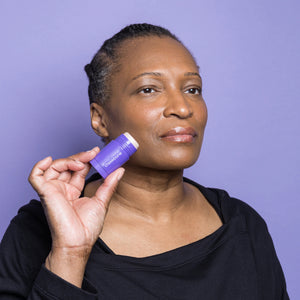 Cheekbone Illuminating Primer Stick