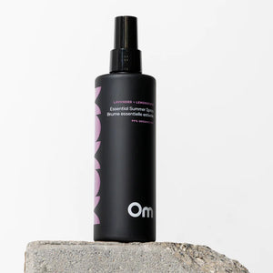 Om Organics Lavender + Lemongrass Essential Summer Spray (250 ml)*