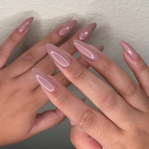 Light Elegance P+ Soak-Off Gel Polish 10 ml (I'm Sensitive)