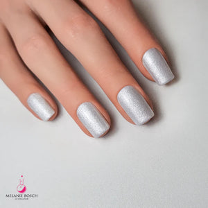 Light Elegance P+ Soak-Off Gel Polish 10 ml (Break A Leg)