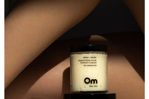 Om Organics Neroli + Pepper Radiant Body Scrub (195 g)*
