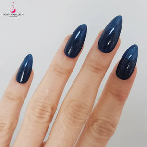Light Elegance P+ Soak-Off Gel Polish 10 ml (Dress Rehearsal)