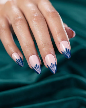Light Elegance P+ Soak-Off Gel Polish 10 ml (Dress Rehearsal)