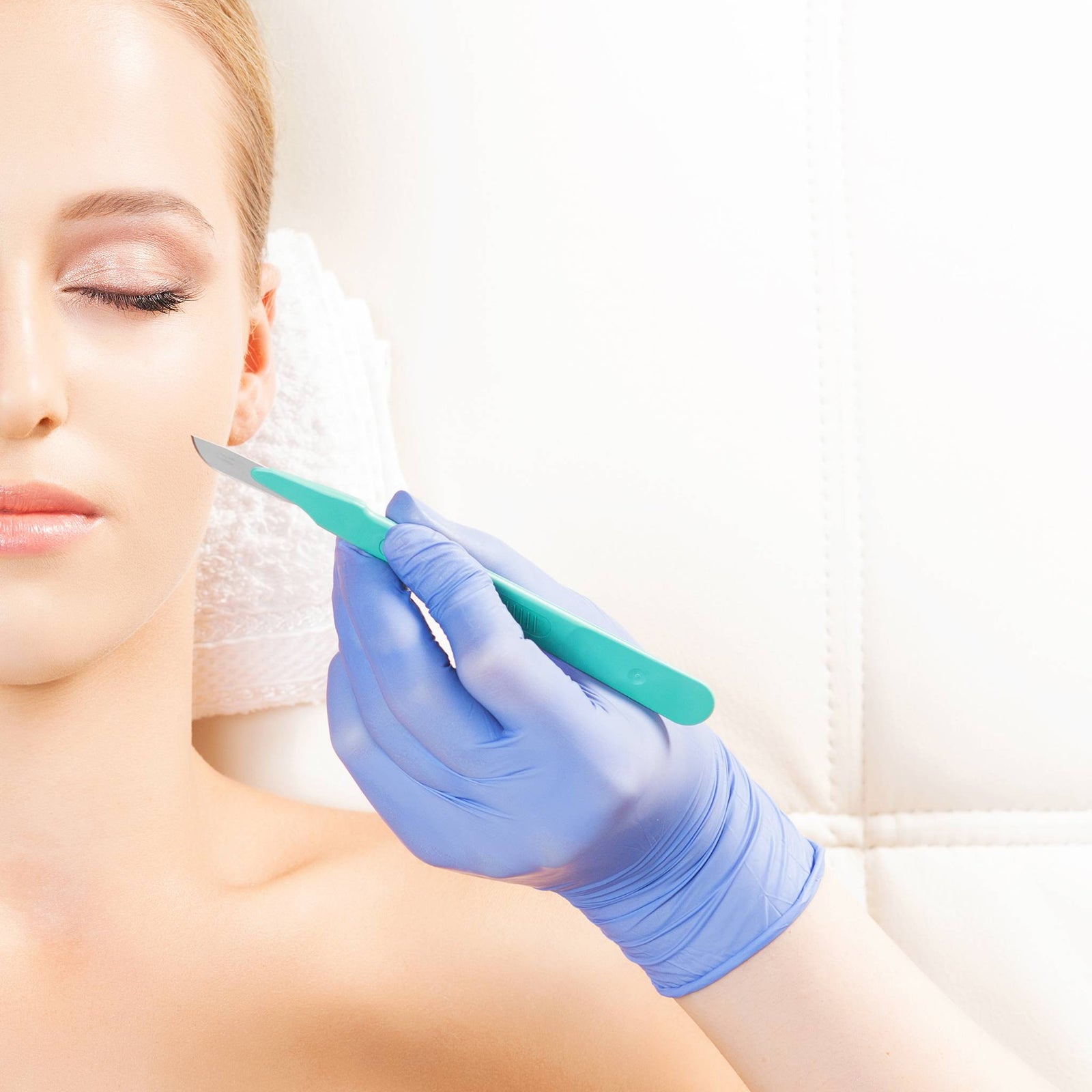 The Esthetic Institute - Dermaplaning Class Wish List