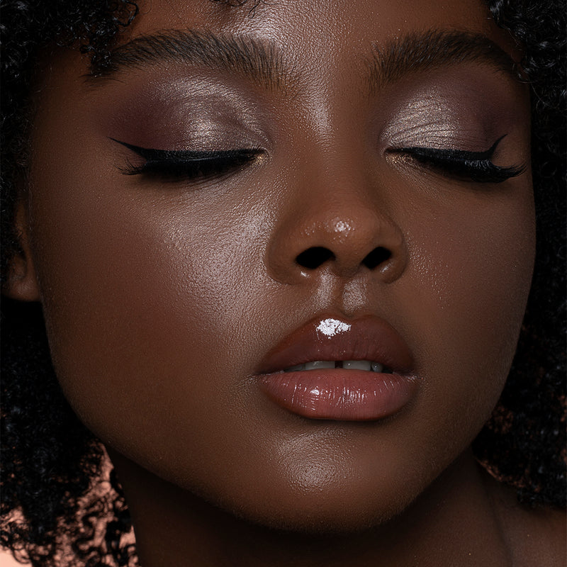 Sigma E70 Medium Angled Shading Brush - SAVE 15%*