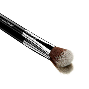 Sigma F03 High Cheekbone Highlighter™ Brush