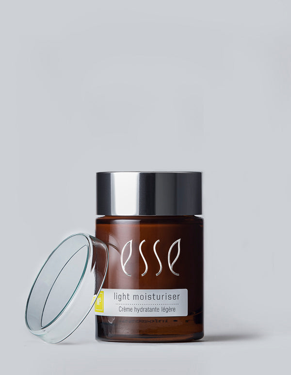 Esse Light Moisturiser (50 ml)