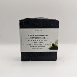 *PAS DE RÉCOMMANDE* Savon au charbon actif Thrumic (6 oz)