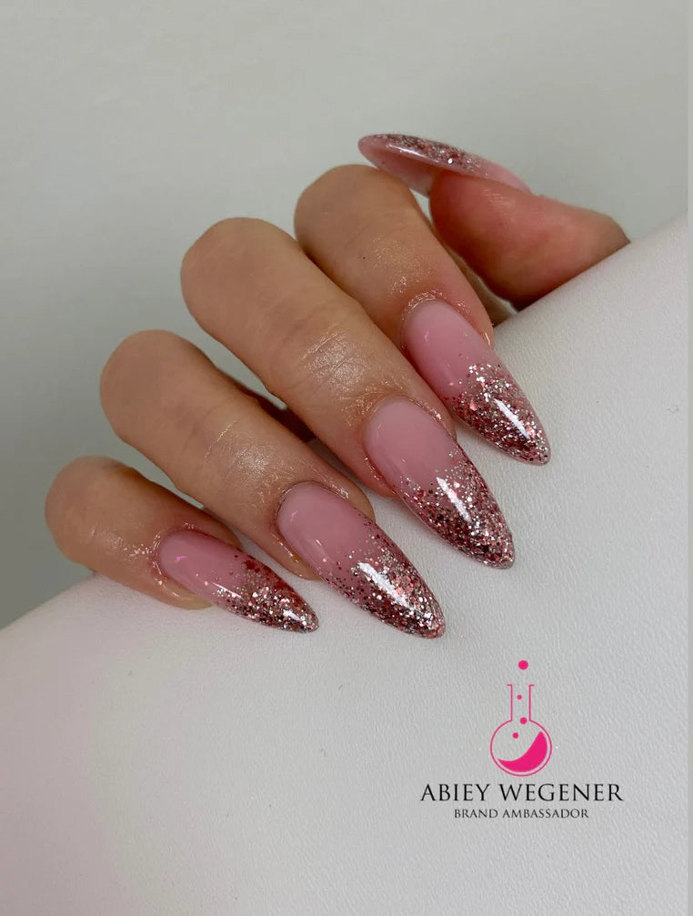 Light Elegance Glitter Gel 10 ml (Hot And Cold)