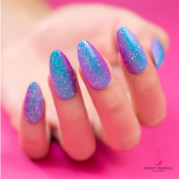 Light Elegance P+ Soak-Off Glitter Gel Polish 15 ml (Save Water, Drink Tequila) - SAVE 70%*