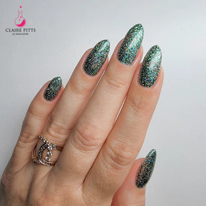 Light Elegance P+ Soak-Off Glitter Gel Polish 10 ml (Bravo!)