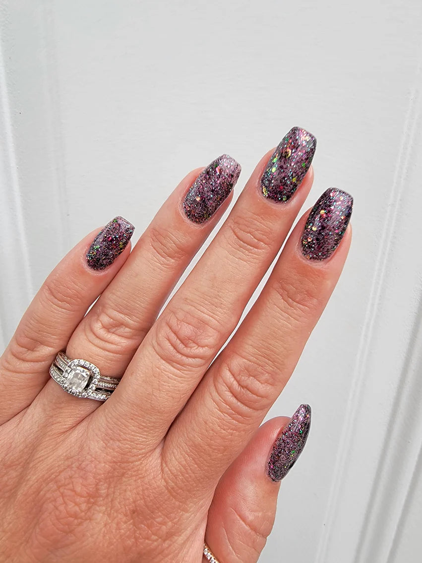 Light Elegance Glitter Gel 10 ml (Part Time Pessimist)