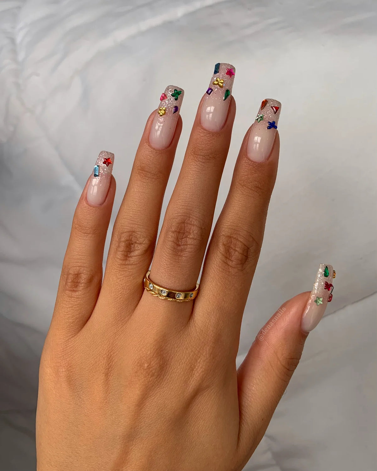 Light Elegance Glitter Gel 10 ml (Irresistible)