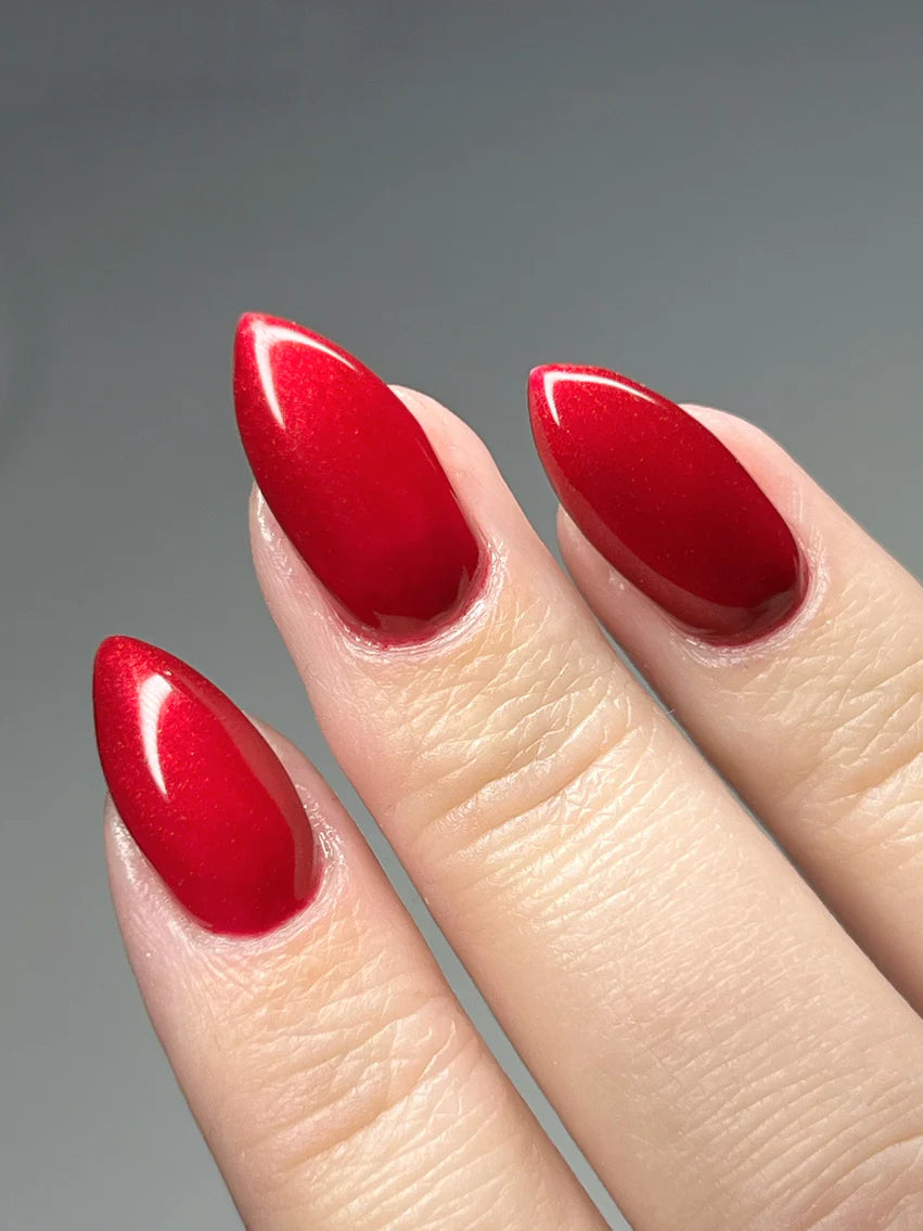 Light Elegance P+ Soak-Off Gel Polish 10 ml (Kiss My Sass)