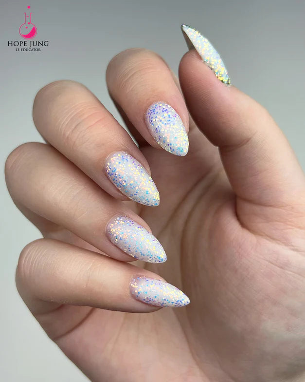 Light Elegance Glitter Gel 10 ml (Mother Of Pearl)