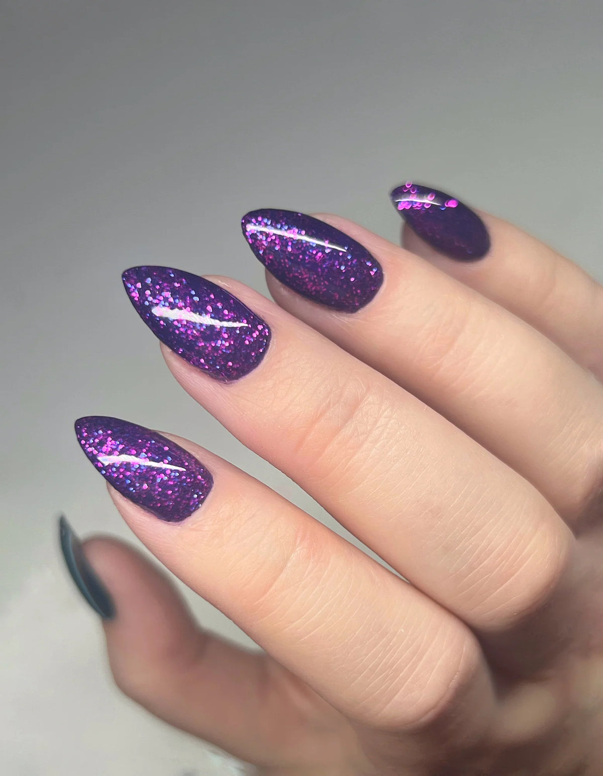 Light Elegance Glitter Gel 10 ml (Intoxicating)