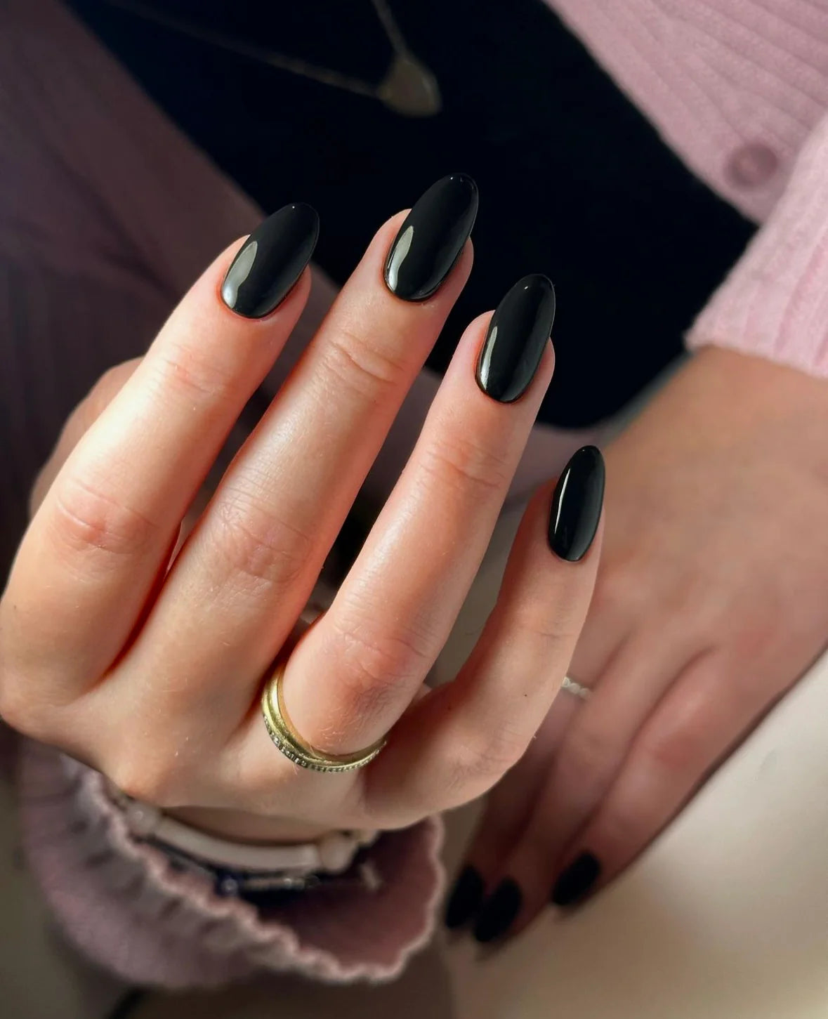 Light Elegance P+ Soak-Off Gel Polish 10 ml (Black Tie)