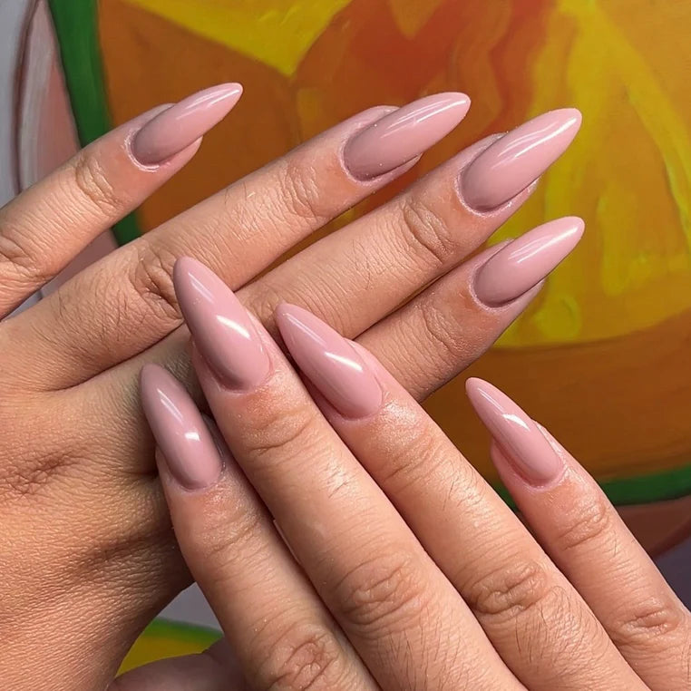 Light Elegance P+ Soak-Off Gel Polish 10 ml (I&#39;m Sensitive)