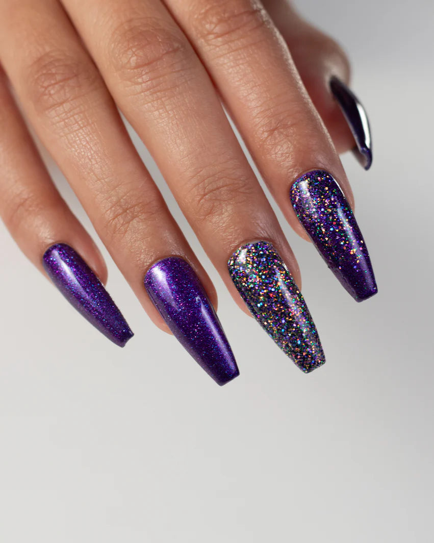 Light Elegance P+ Soak-Off Glitter Gel Polish 10 ml (Filthy Witch) - Halloween Edition - SAVE 20%*