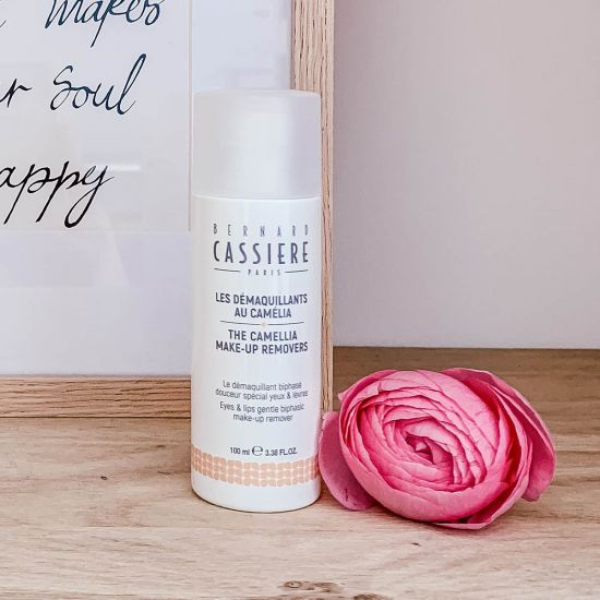 Bernard Cassière Camellia Eyes &amp; Lips Gentle Biphasic Makeup Remover (100 ml) - SAVE 30%*